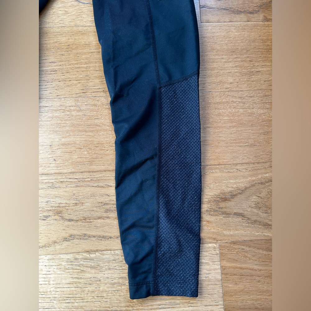 Nike Leggings - Picture 2 of 5